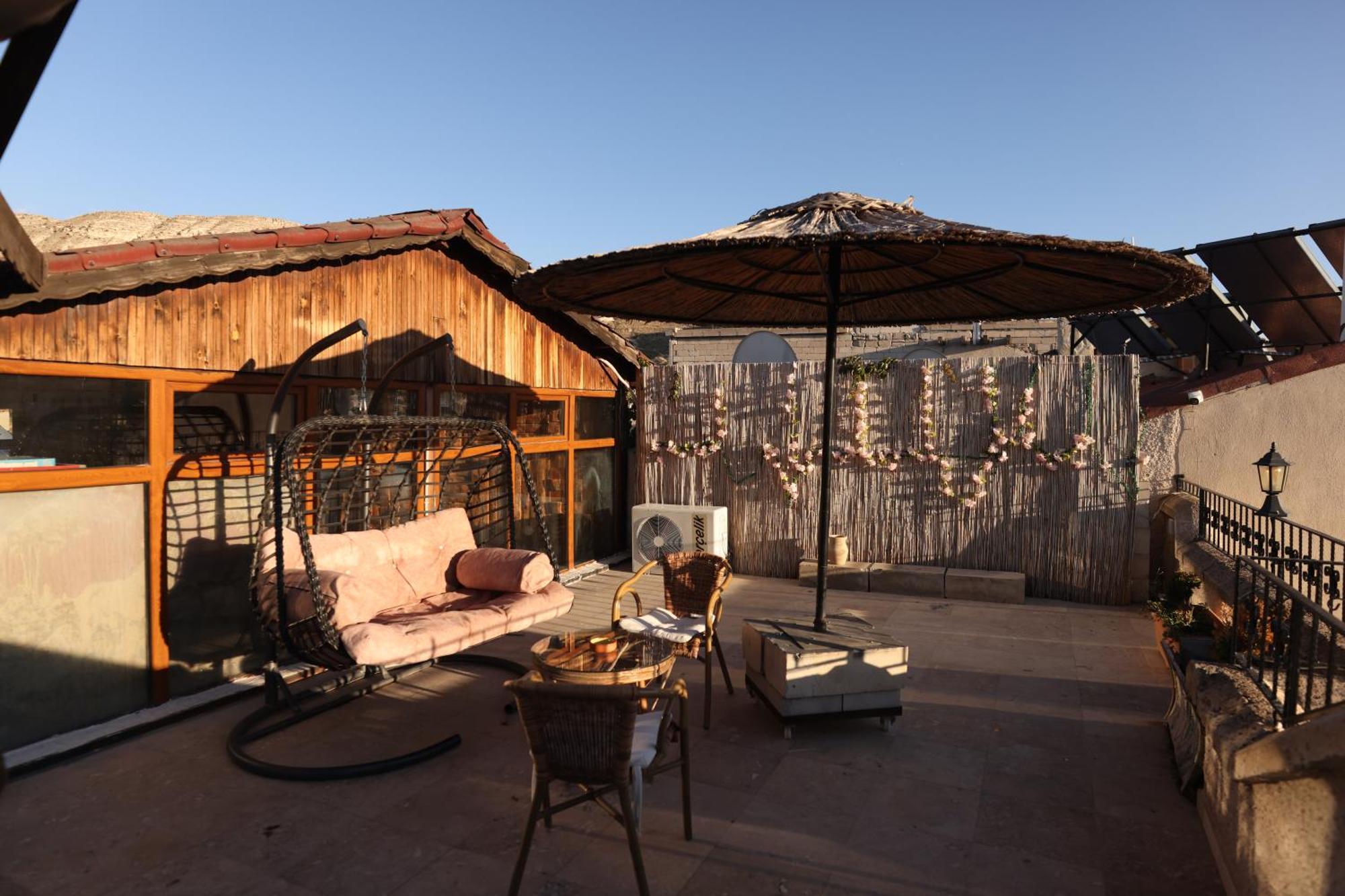 Rose Valley Hotel Гьореме Екстериор снимка